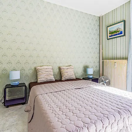 Les Arenes De Cimiez-2 By Interhome * Niza